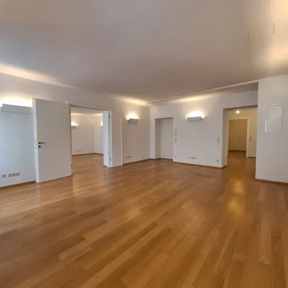 360 TOUR / Modernes 3-Zimmer-Altbaubüro in zentraler Lage von Klagenfurt - Nähe Alter Platz - Bild 3