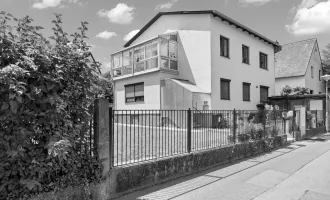 Schnäppchen / Preishammer - Zweifamielienhaus an der Wiener Stadtgrenze
