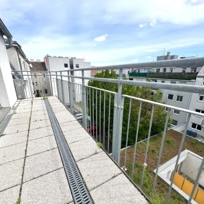 Schöne 97m² Wohnung, 4 Zimmer, Loggia, Terrasse & Garage für 595.000 € - Bild 2