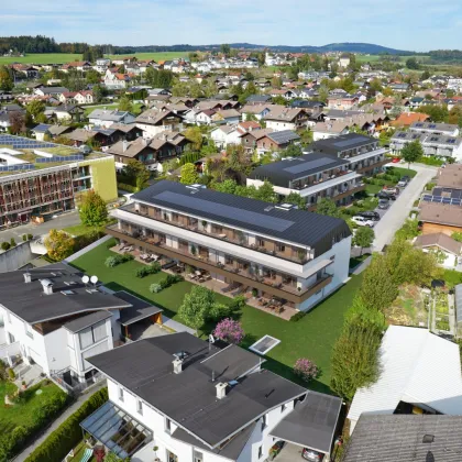 Ortszentrum Seekirchen - kompakte 2-Zimmer-Erstbezugs-Wohnung mit Garten! - Bild 2