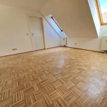 Stadtliebhaber aufgepasst! Schöne 3,5 Zimmer Wohnung - im Herzen von Graz - ab sofort! - Bild 3