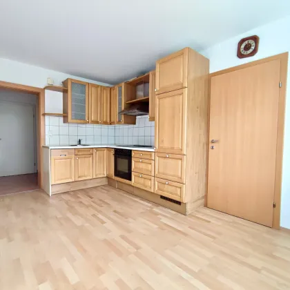 *EGGENBERG* 2-Zimmer Eigentumswohnung mit Einbauküche und sehr guter Aufteilung - Bild 2