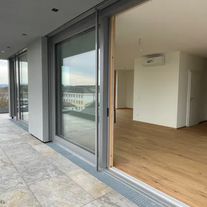 Repräsentatives neues Penthousebüro mit großzügiger Dachterrasse! - Bild 3