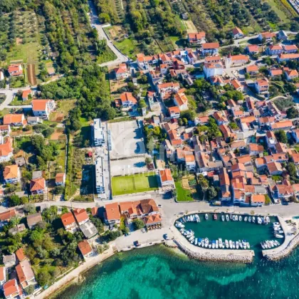 Zadar: Baugrundstück zum Verkauf in Diklo, 1750 m², 150 m vom Meer entfernt! - Bild 2