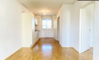 | 2 MONATE MIETZINSFREI | ZWEI ZIMMER | NÄHE HAUPTBAHNHOF | TOLLE WOHNUNG MIT BALKON