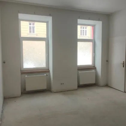 + Zwei-Zimmer-Wohnung zum SELBST gestalten, in sehr guter Lage! + - Bild 2