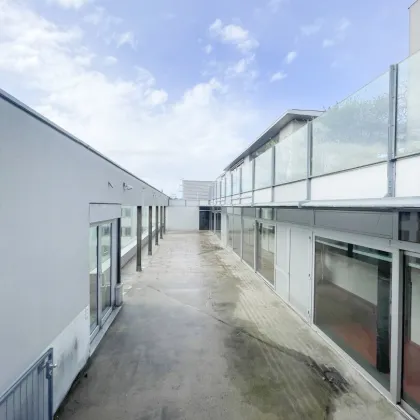 10 €/M² - 632 m² Dachgeschossbüro - 400 m² Terrasse - Bild 2