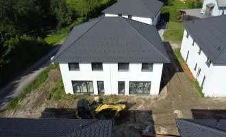 Neues Zuhause in Ebenfurth mit Garten, Terrasse und Stellplätzen für 329.000,00 € - Erstbezug, moderner Komfort inklusive!