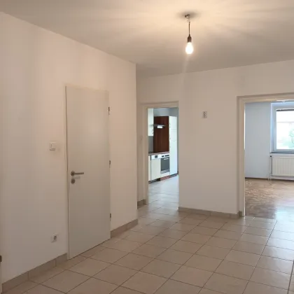 Wohnen in zentraler Lage - 4-Zimmer Wohnung in 1060 Wien für nur € 379.000,00 - Bild 2