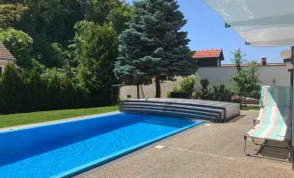 PREISREDUZIERUNG 300m² Villa mit Pool in idyllischer Lage