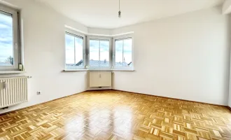 WOHNEN IN DER NATUR - 3 ZIMMER WOHNUNG MIT BLICK INS GRÜNE