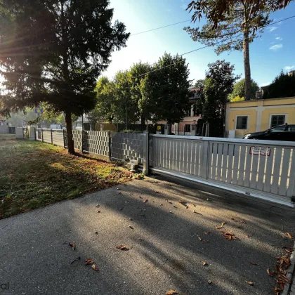 UNBEFRISTET: Dachterrasse und Balkon - helle, großzügige 5 Zimmer Wohnung mit Freiflächen und Lift in revitalisierter Altbauvilla - barrierefrei - Bild 2