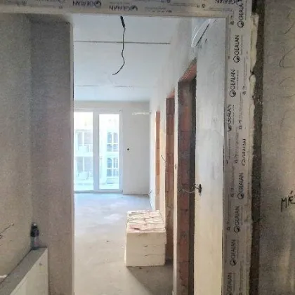 Modernes Wohnen in Győr: 1+1 Zimmer-Neubauwohnung mit Balkon und Fußbodenheizung für 106.500,00 € - Bild 3