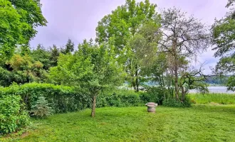 Sonniges Seegrundstück mit kleiner Hütte und Badesteg;  KEIN BAULAND