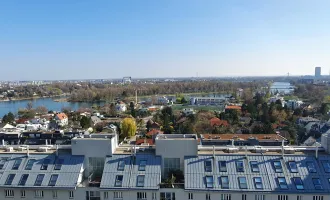 ALTE DONAU - sanierungsbedürftige 2 Zimmer Towerwohnung mit verglaster Loggia & Fernblick