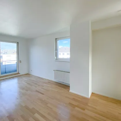 Perfekt aufgeteilte 3-Zimmerwohnung ca. 75 m2 mit Dachterrasse - Bild 2