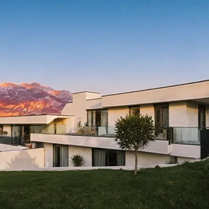 Luxuriöses Wohnen in Tirol - Erstbezug mit Garten, Terrasse und Bergblick Top 1 - Bild 2