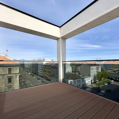 LICHTDURCHFLUTETES REFUGIUM - Geräumte Wohnung mit Balkon und Dachterrasse - Bild 3