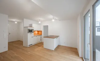 ++Der Platzhirsch++ Fantastischer 2 Zimmer Erstbezug mit Balkon!