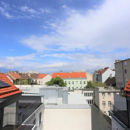 Nähe U4/Naschmarkt - Sonnige und helle DG-Wohnung mit großer Terrasse - zentral begehbar - Bild 3