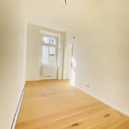 Erstbezug nach Sanierung: Wundervolle 2-Zimmer-Wohnung mit Balkon nahe U6-Gumpendorfer Straße - Bild 2