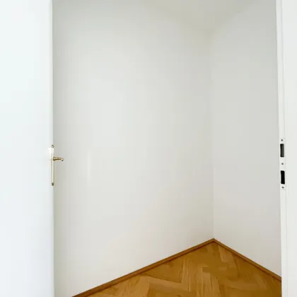 WUNDERVOLLE 4-Zimmer Dachgeschoßwohnung mit Lift in 1120 Wien zu vermieten - Bild 3