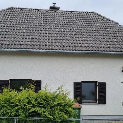 LEISTBARES WOHNEN! KLEINES HAUS MIT 75 m² WOHNFLÄCHE, SCHÖNEM GARTEN UND GARAGE!  AB SOFORT ZU KAUFEN! - Bild 3