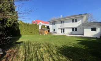 Moderne Villa auf Eigengrund mit großem Garten in Langenzersdorf!