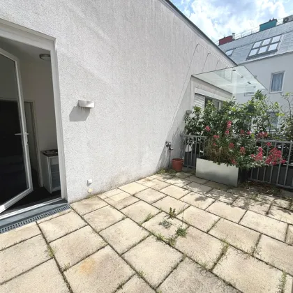 Sehr schöne ALTBAUWOHNUNG mit TERRASSE + BALKON nahe Kutschkermarkt, 1180! - Bild 3