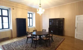 Top Lage Nähe Votivkirche - 2 Zimmer Altbau Wohnung mit Loggia