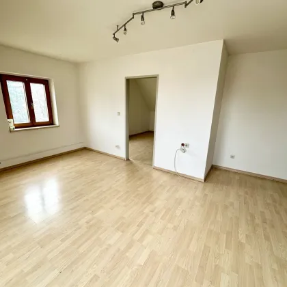 Schöne 2-Zimmer-Wohnung mit extra Küche im beliebten Grazer Bezirk Liebenau - PROVISIONSFREI! - Bild 3