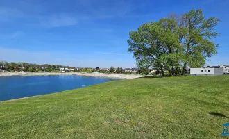 Pachtgrund mit Ferienhäuschen am beliebten Neudörfler See nahe Wiener Neustadt