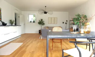 Neuer Preis!!! NEU 3 Zimmer Gartenwohnung  mit traumhaften Seeblick  eigenem Badeplatz am Mondsee - direkt am Wasser! PROVISIONSFREI