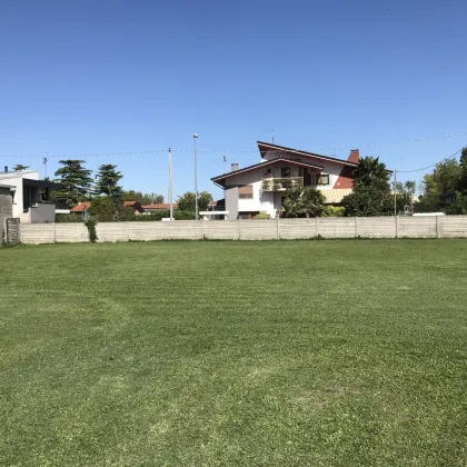 EINMALIGE GELEGENHEIT: VILLA mit BAUGRUND UND HALLE/ NÄHE AQUILEIA - Bild 2