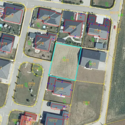 Sonniges Familienparadies: Baugrundstück mit Kinderspielplatz gegenüber - Bild 3