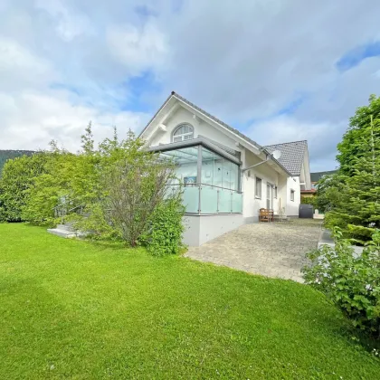 Hervorragendes Einfamilienhaus mit Blick zur Burgruine Emmerberg westlich von Wr. Neustadt - Bild 3