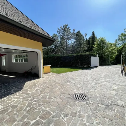 Großzügige Luxusvilla - Bild 3