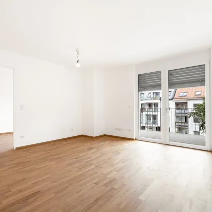 PROVISIONSFREI BIS 31.10.2024 | Erstbezug | Hofseitige Neubauwohnung mit ca. 7 m² Balkon | Fernwärme | TG-Stellplatz optional | Nachhaltiges Wohnbauprojekt - Bild 2