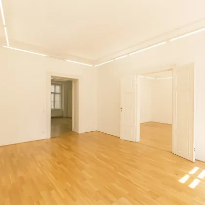 SCHLEIFMÜHLGASSE - 4 ZIMMER WOHNUNG IN ATEMBERAUBENDEM STILALTBAU ZU VERMIETEN - Bild 2