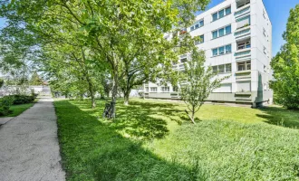 Wunderschöne 3-Zimmer-Wohnung inkl. Loggia und zwei Kfz-Abstellplätze!