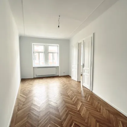 Traumhafte 64 m² Altbauwohnung in Top-Lage!! TOP Preis-Leistung + Perfekte Raumaufteilung + Traumhaftes Altbauhaus + Ideale Infrastruktur und Anbindung! - Bild 3