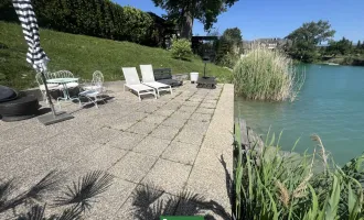 WOHNEN DIREKT AM WASSER! Bungalow mit Blick ins Grüne & direktem Badezugang! Erholung pur! Möbliert!