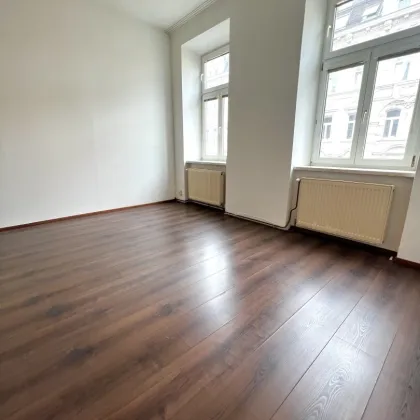 Kleines Apartment in Stil-Altbau, 31m², Lift & tolle U-Bahn Nähe um 199.000 € - Bild 2