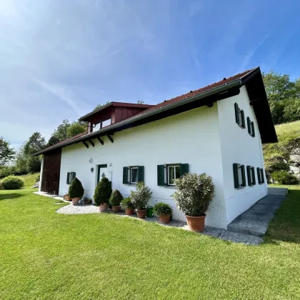 Exklusives Landhaus in idyllischer Lage mit modernem Komfort und traumhaftem Bergblick - Bild 3