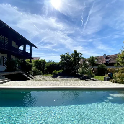 Charmantes & gepflegtes Einfamilienhaus mit Pool und Sauna - Ein Zuhause mit Bergblick - Bild 3