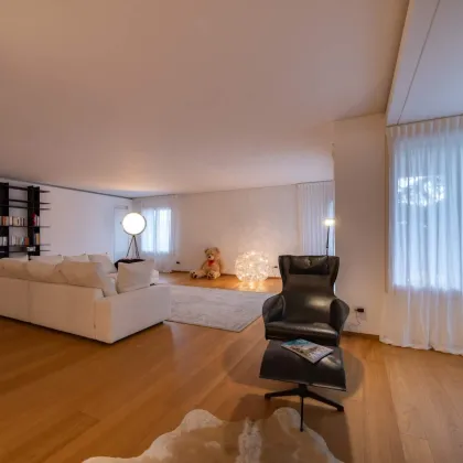 LUXUSWOHNUNG IN UDINE ÜBER 2 ETAGEN MIT PANORAMABLICK - Bild 2