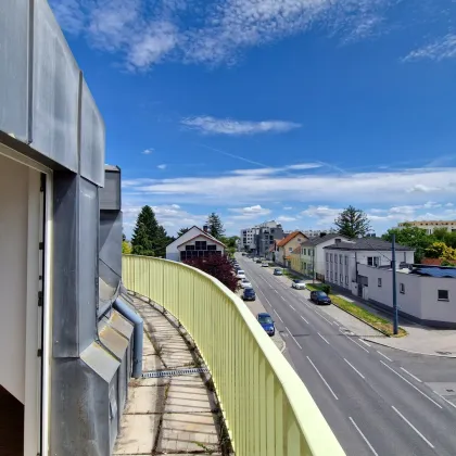 helle sanierte Dachgeschoßwohnung - Tiefgarage - Nähe Heurigen Viertel Stammersdorf - Bild 3