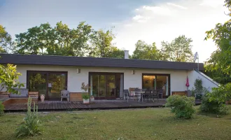 TRAUMHAFTES HAUS MIT SEE ZUGANG - WUNDERSCHÖNER AUSBLICK AUF DEN ESTERHAZYSEE