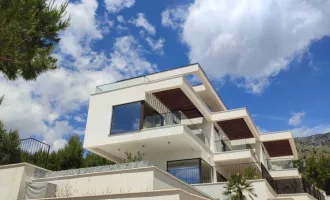 Wollen sie den Sommer schon im eigenen Haus verbringen? Wunderbare Neubauvilla mit traumhaften Meerblick