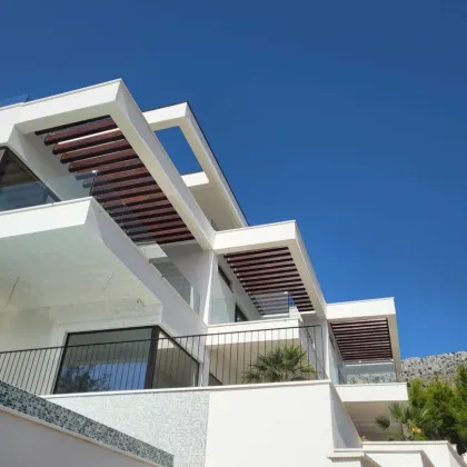 Wollen sie den Sommer schon im eigenen Haus verbringen? Wunderbare Neubauvilla mit traumhaften Meerblick - Bild 2